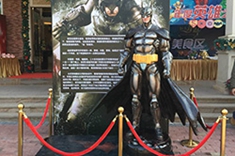 【科幻影视人物】玻璃钢蝙蝠侠雕塑也正义联盟主题雕塑里面重要的一员