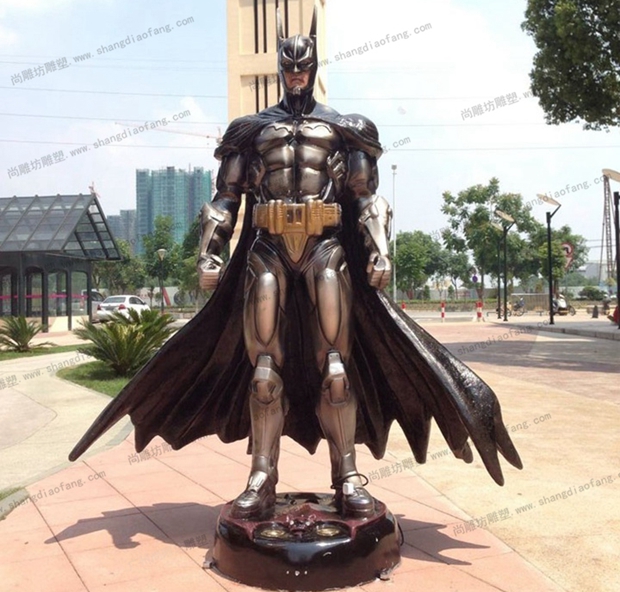 玻璃钢蝙蝠侠雕塑1