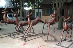 【动物雕塑】仿铜效果玻璃钢鹿雕塑教你看“角”分种类