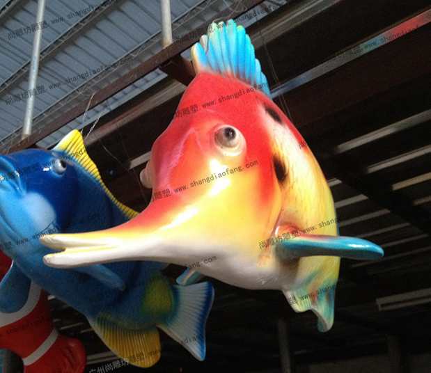 多彩鱼玻璃钢雕塑1