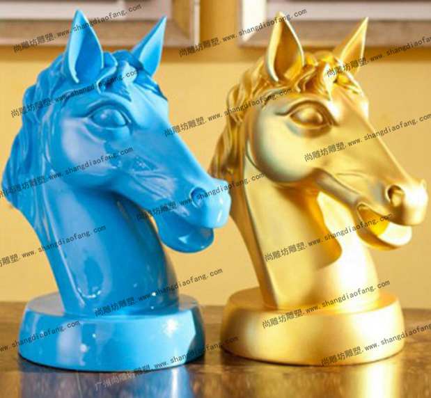 玻璃钢马头雕塑蓝色和金色