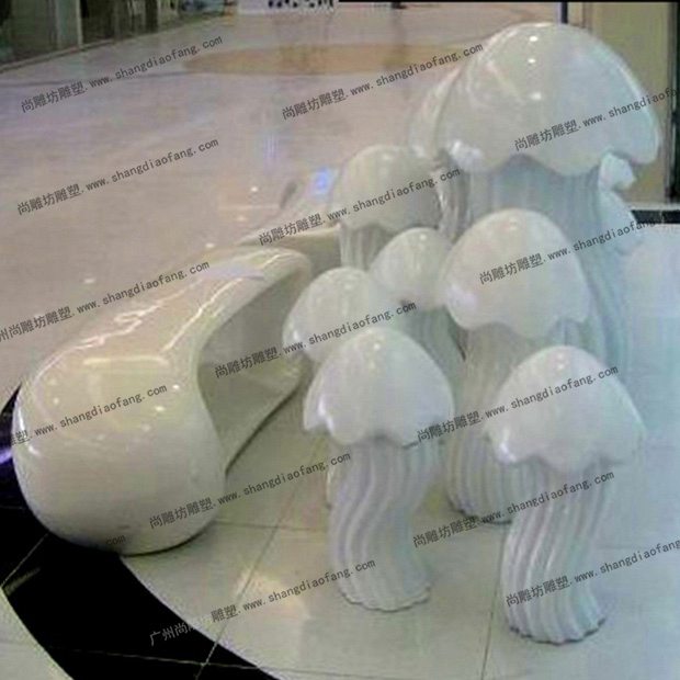 商场创意玻璃钢蘑菇雕塑1