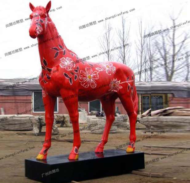 玻璃钢彩绘马雕塑1